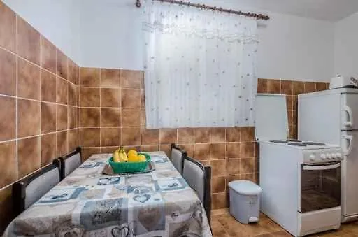 Apartment in Klimno/Insel Krk 14302 Klimno